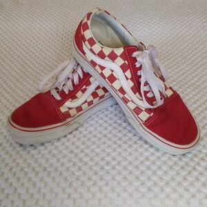 Vans Red Checkered W7